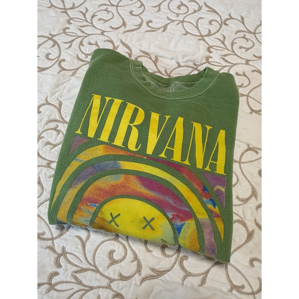Nirvana Green Men's Smiley Graphic Crewneck Pullover Sweatshirt (large Medium)